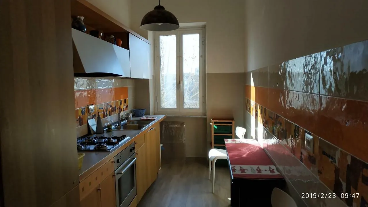 Garbatella'S In Rome Appartement Italië